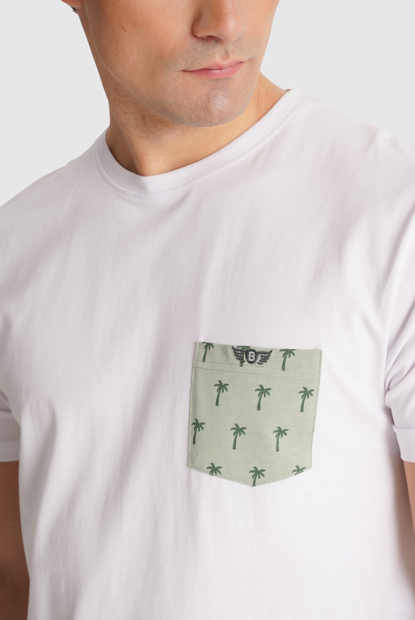 T-SHIRT BRANCA MANGA CURTA REGULAR FIT MR. BLUE