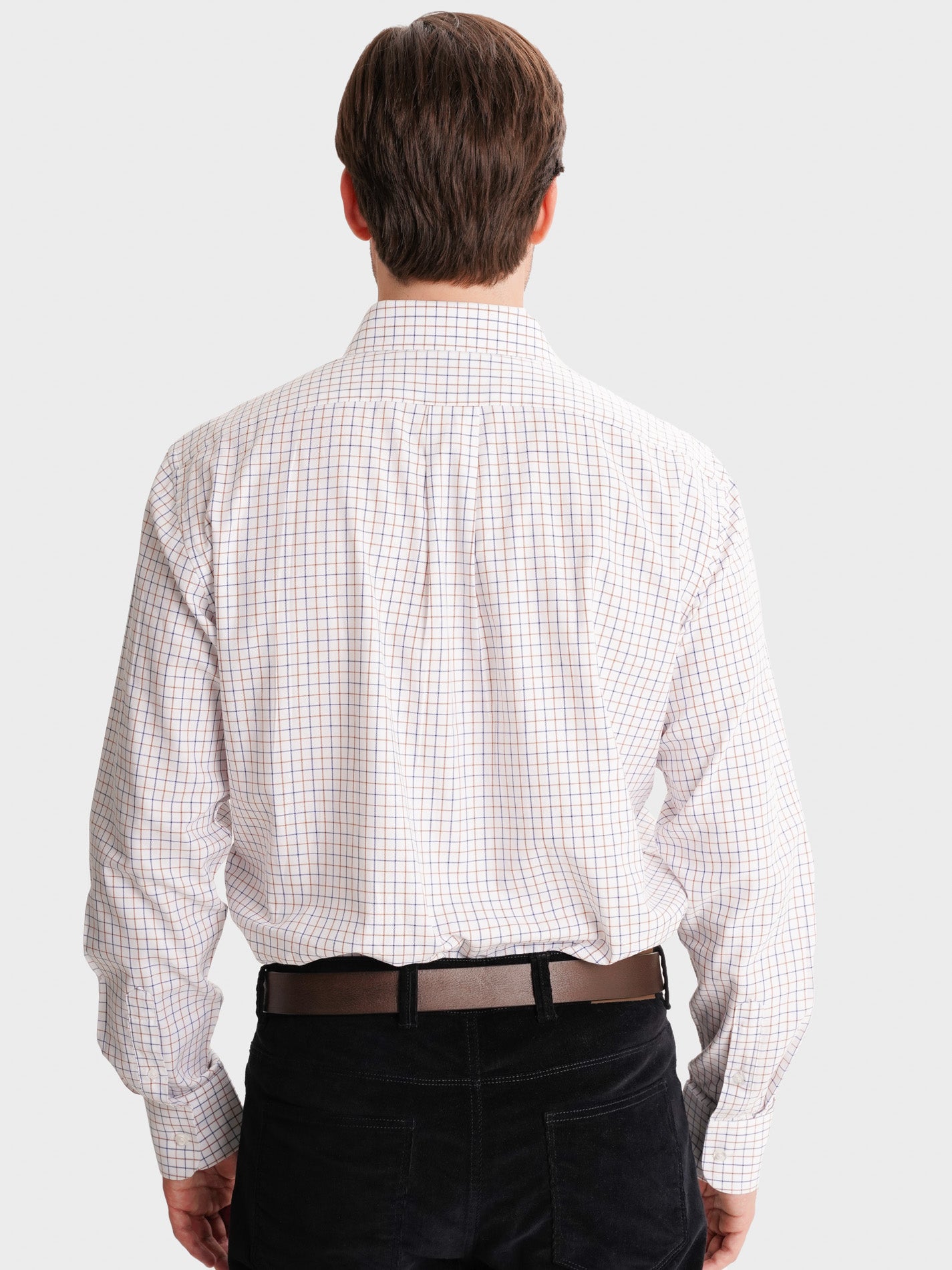 WHITE REGULAR FIT MR SHIRT. BLUE