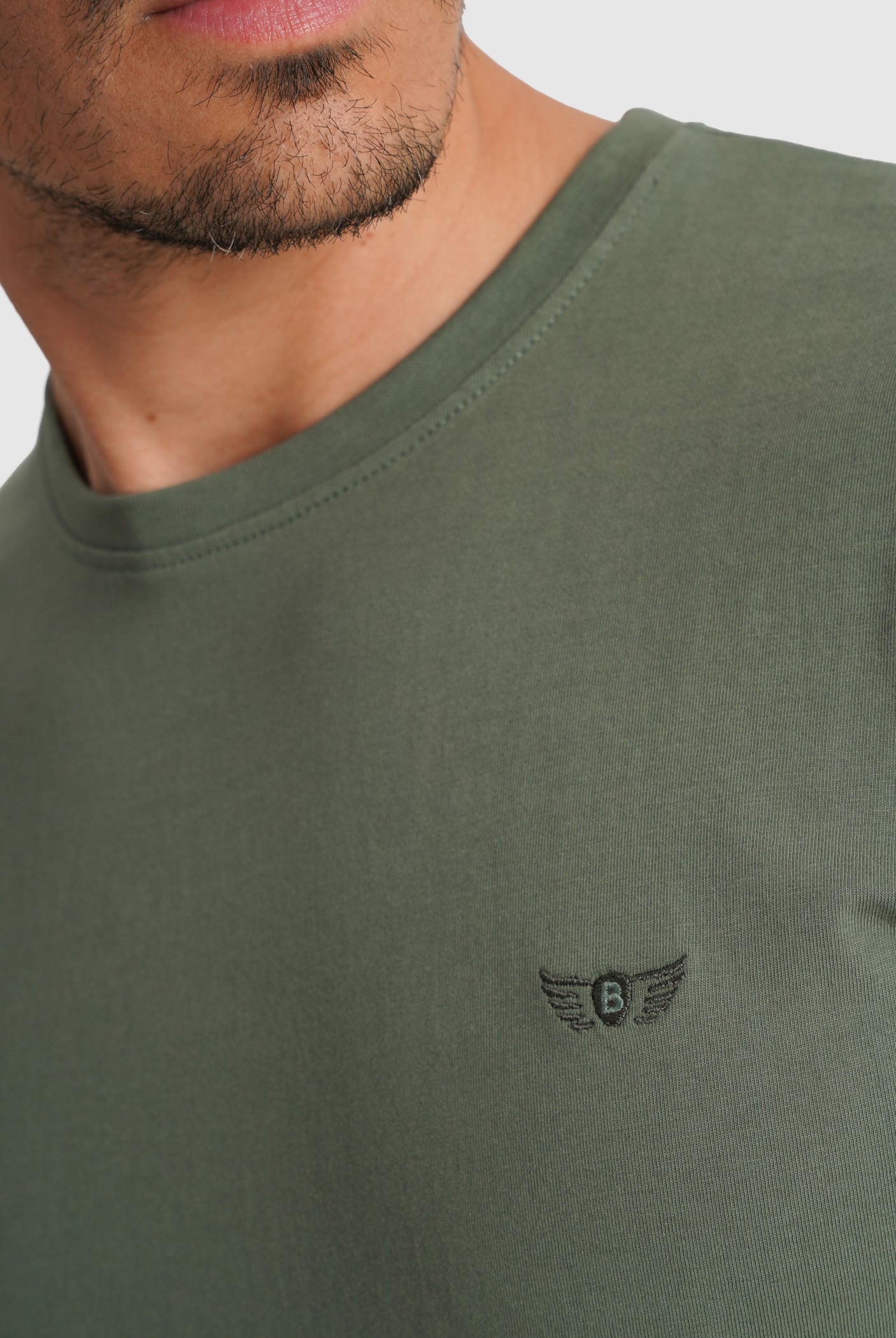 T-SHIRT VERDE MANGA CURTA REGULAR FIT MR. BLUE