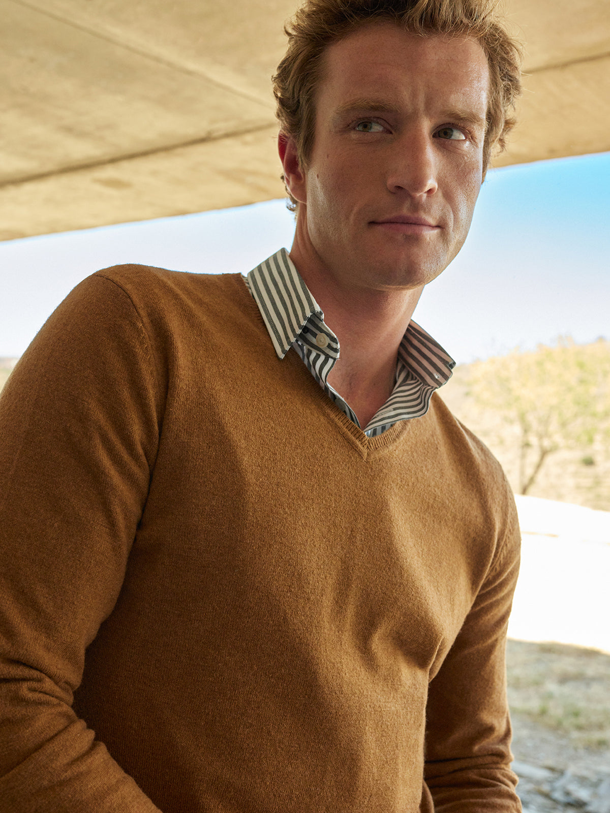 Mr. Blue Camel Thick Wool Pullover