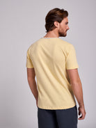 CAMISETA DE ALGODÓN AMARILLA MANGA CORTA REGULAR FIT MR. AZUL