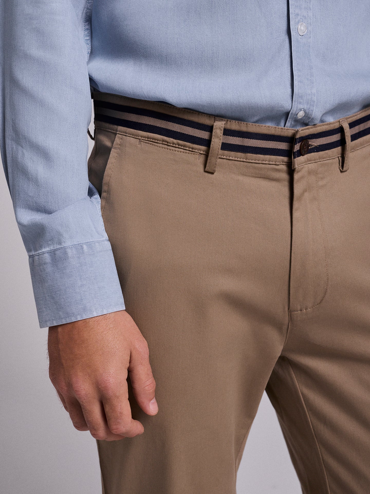 Calça Camel Regular Fit Mr. Blue